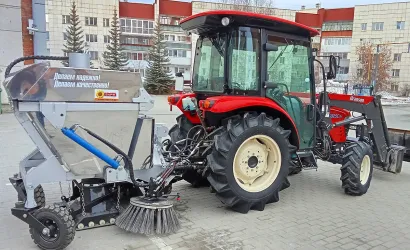 Вакуумная подметально-уборочная коммунальная машина «Заря 500 ВПН»